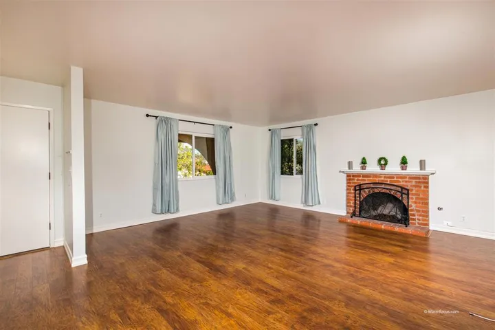 3413 Santa Clara Way, Carlsbad, California 92010