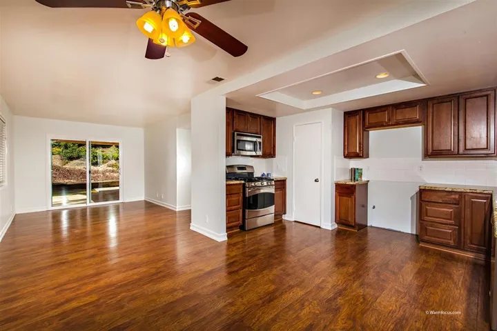 3413 Santa Clara Way, Carlsbad, California 92010