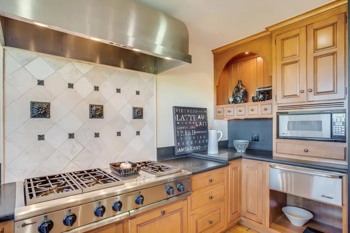 852 Seminole Way, Redwood City, California 94062