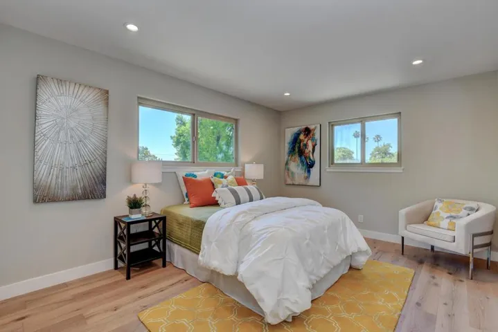 1079 Firth Court, Sunnyvale, California 94087