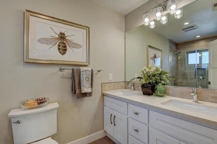 1079 Firth Court, Sunnyvale, California 94087