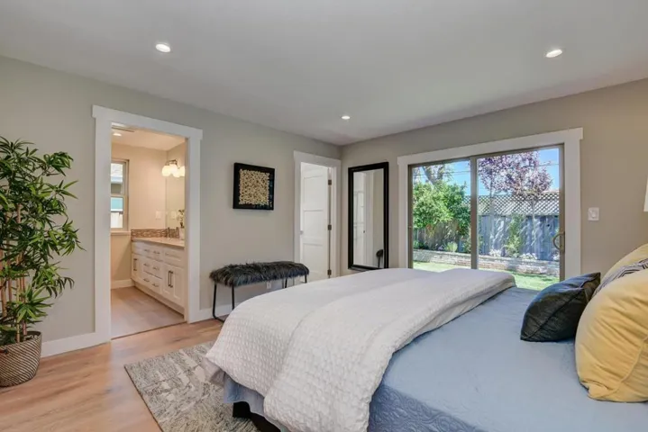1079 Firth Court, Sunnyvale, California 94087