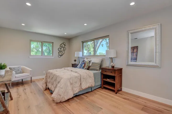 1079 Firth Court, Sunnyvale, California 94087