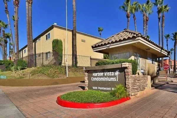 1621 Pentecost 1, San Diego, California 92105