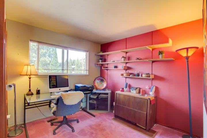 10555 Mark Street, Oakland, California 94605
