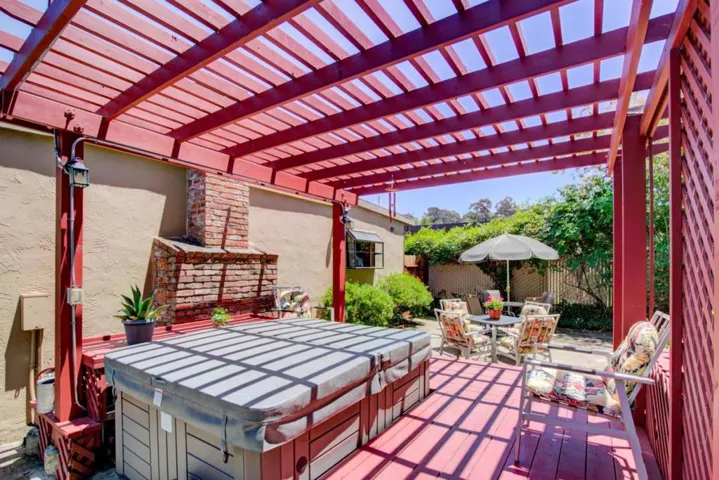 10555 Mark Street, Oakland, California 94605