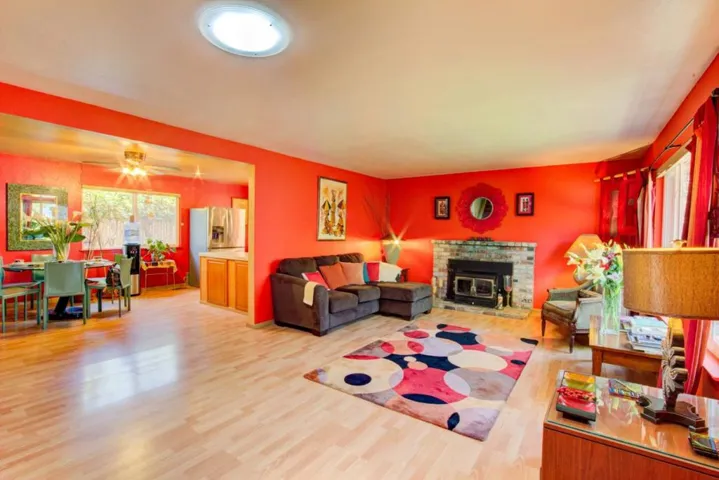 10555 Mark Street, Oakland, California 94605
