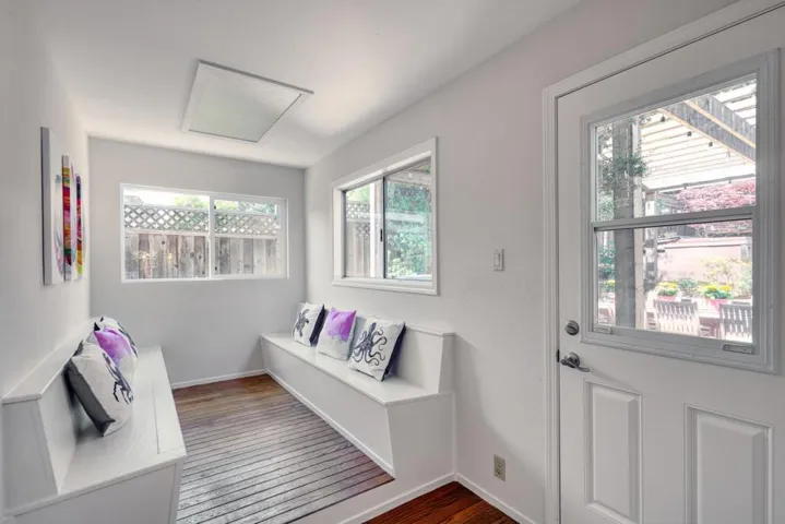 1408 Cordilleras Avenue, San Carlos, California 94070
