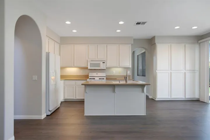 6081 Paseo Monona, Carlsbad, California 92009