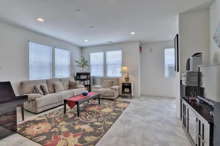 1090 Pepper Road, San Jose, California 95133