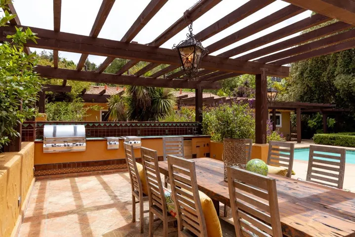 3625 N Main Street, Soquel, California 95073