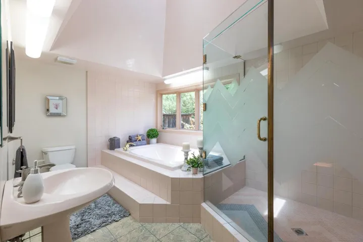3625 N Main Street, Soquel, California 95073