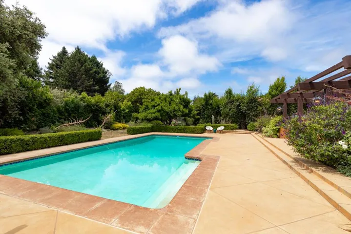 3625 N Main Street, Soquel, California 95073