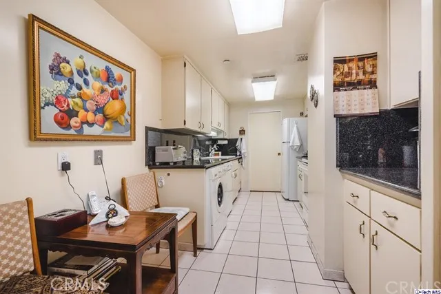 1155 N Brand Boulevard 501, Glendale, California 91202