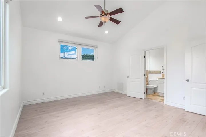 2305 Carnegie Lane B, Redondo Beach, California 90278