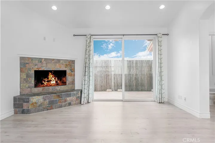 2305 Carnegie Lane B, Redondo Beach, California 90278