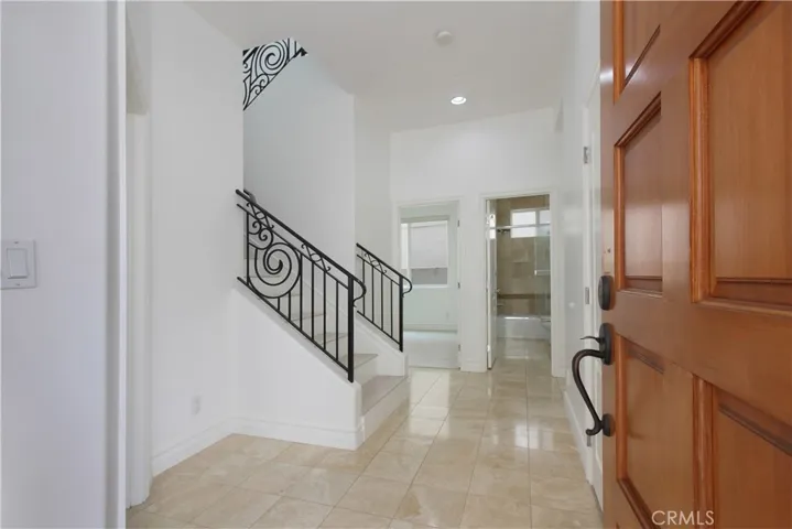 2305 Carnegie Lane B, Redondo Beach, California 90278