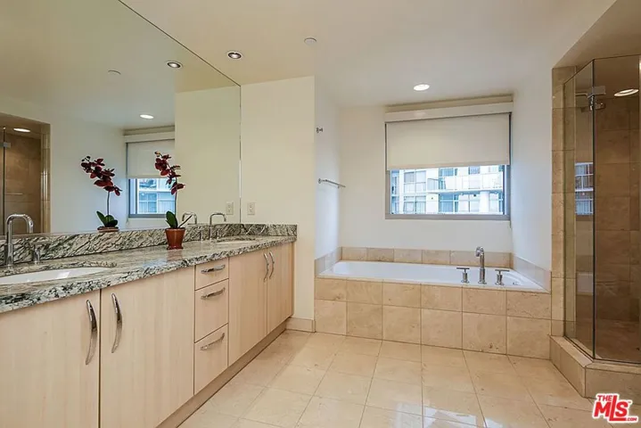 13650 Marina Pointe Drive 1205, Marina Del Rey, California 90292