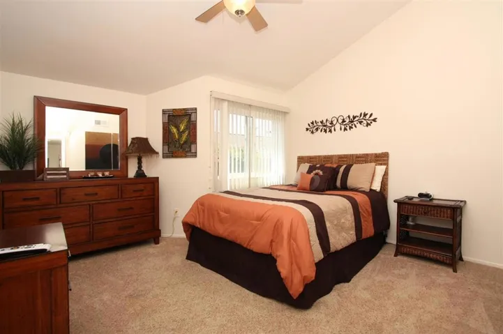 Second bedroom with new carpet.