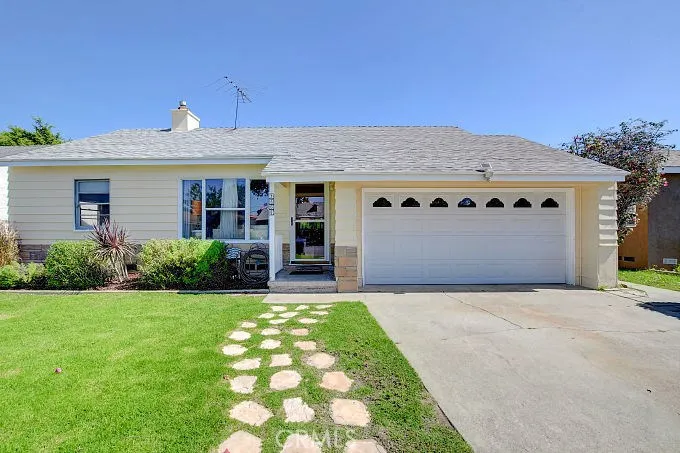 2659 E 220th Street, Carson, California 90810