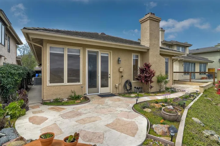 1861 Amalfi Dr, Encinitas, California 92024