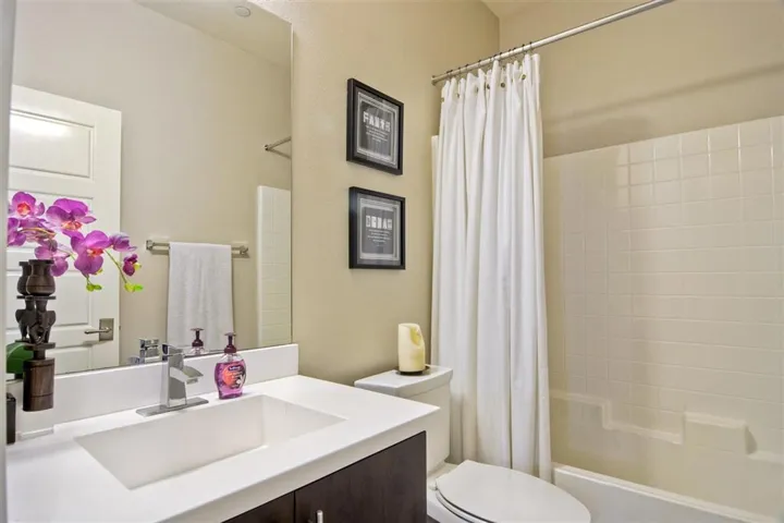 2117 Cosmo Way, San Marcos, California 92078