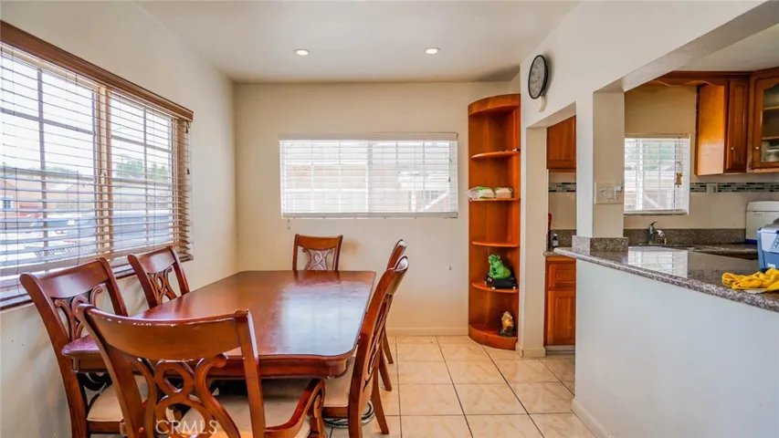 6035 Olive Avenue, Long Beach, California 90805