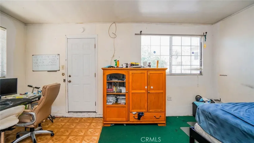 6035 Olive Avenue, Long Beach, California 90805