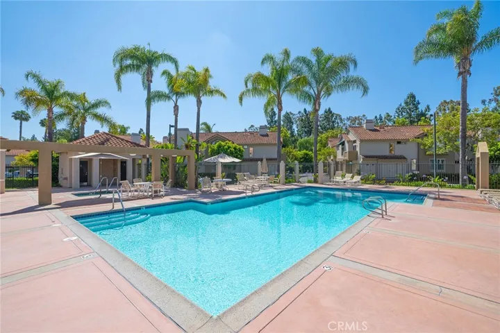 Community Pool & Spa