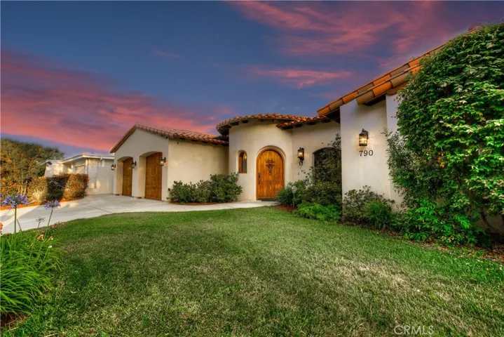 790 Via Espirito Santos Street, Claremont, California 91711