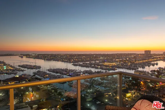 13700 Marina Pointe Drive 1802, Marina Del Rey, California 90292