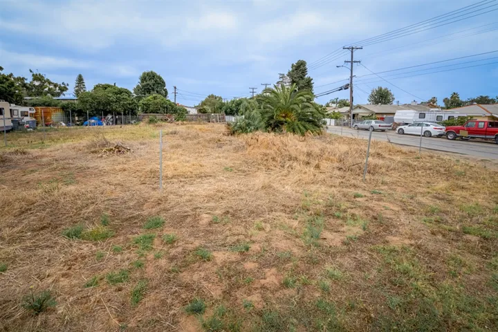 8215 Alton Drive, Lemon Grove, California 91945