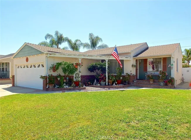 5425 Verdura Avenue, Lakewood, California 90712