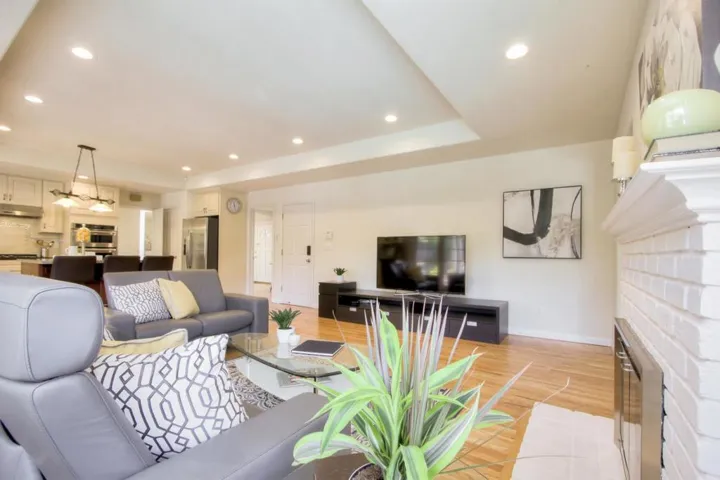 19772 Yuba Court, Saratoga, California 95070