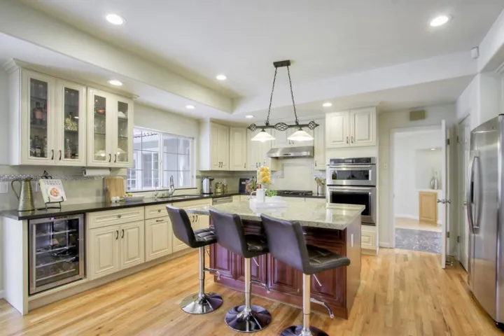 19772 Yuba Court, Saratoga, California 95070