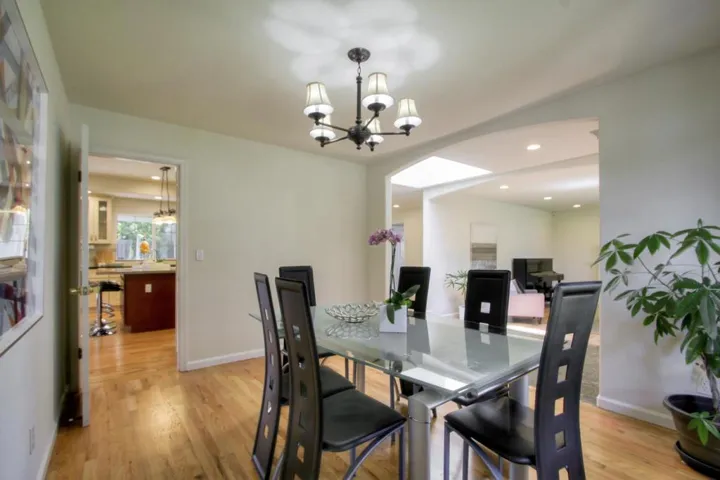 19772 Yuba Court, Saratoga, California 95070