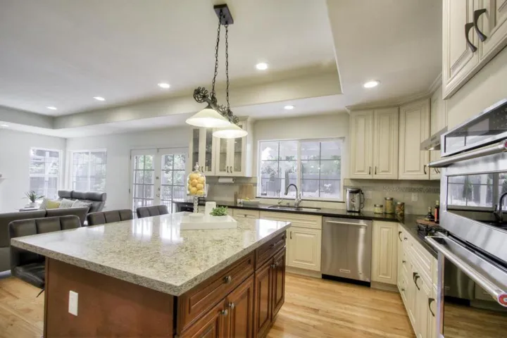19772 Yuba Court, Saratoga, California 95070