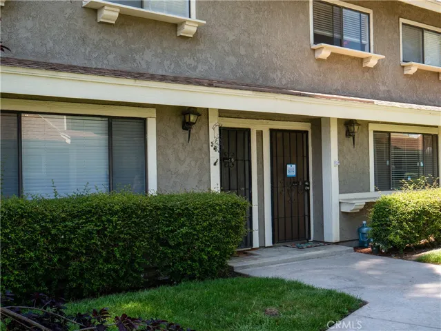 2061 W Redlands Boulevard 5b, Redlands, California 92373