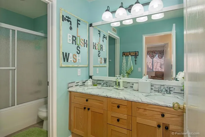 1585 Turquoise Drive, Carlsbad, California 92011