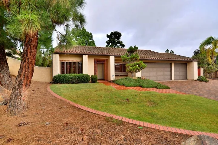6009 Central Ave, Bonita, California 91902