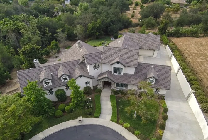565 Tumble Creek Terrace, Fallbrook, California 92028