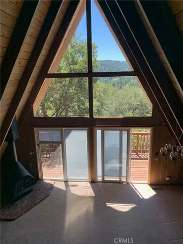 26569 Amador Lane, Lake Arrowhead, California 92352
