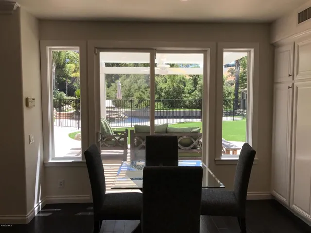 Breakfast Nook