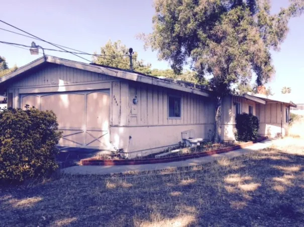 2458 Hummingbird Hill Lane, Fallbrook, California 92028