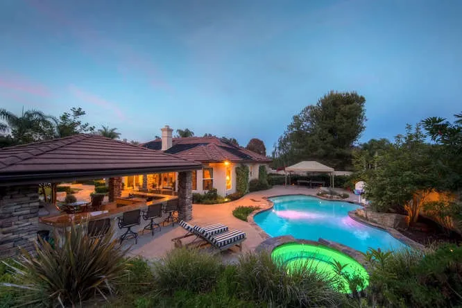 2209 Eucalyptus Ave., Escondido, California 92029