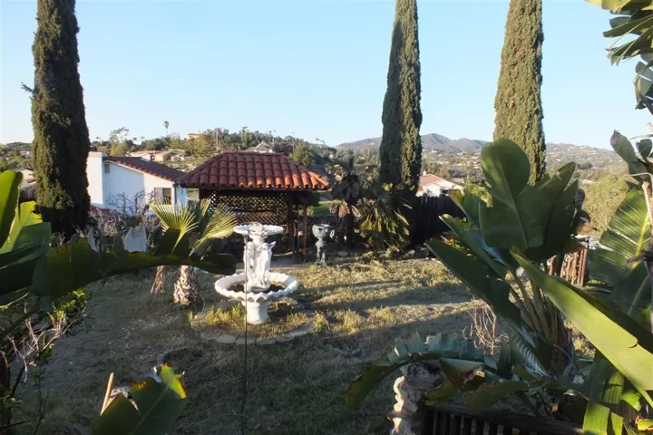1802 Hartwright Rd, Vista, California 92084