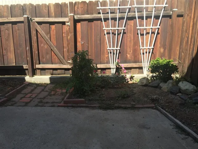 851 Del Mar Downs E, Solana Beach, California 92075