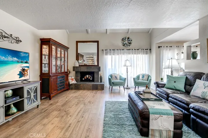 1413 Alpine Lane, Huntington Beach, California 92648