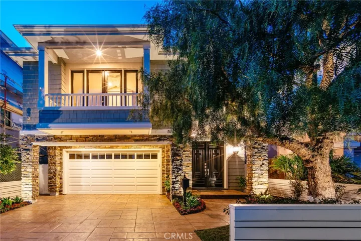 517 Longfellow Avenue, Manhattan Beach, California 90266