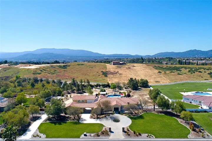 32789 Avenida Lestonnac Temecula, CA 92592